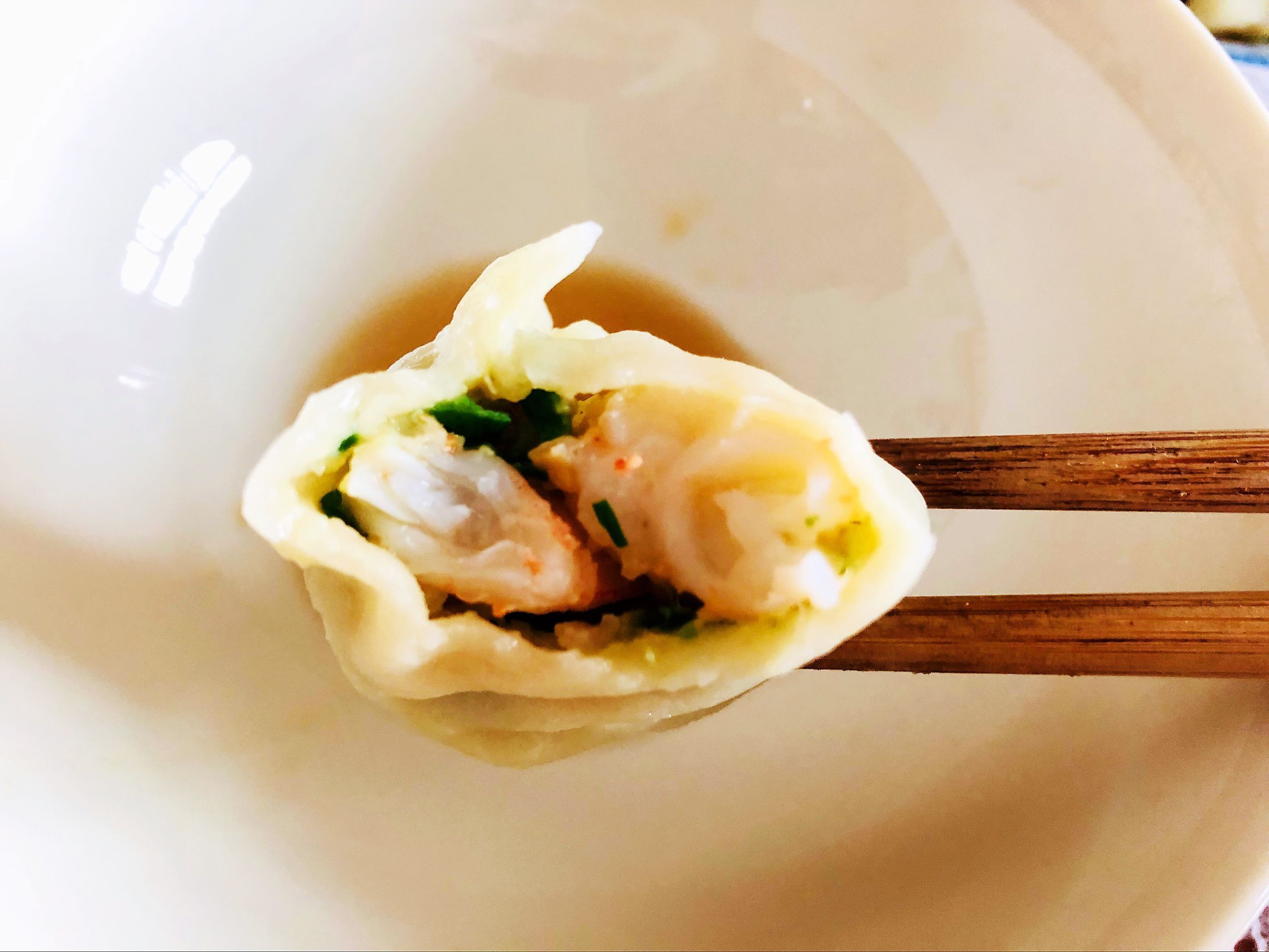 吃完三鲜饺子之后不舒服,吃完肉馅饺子反酸是为什么