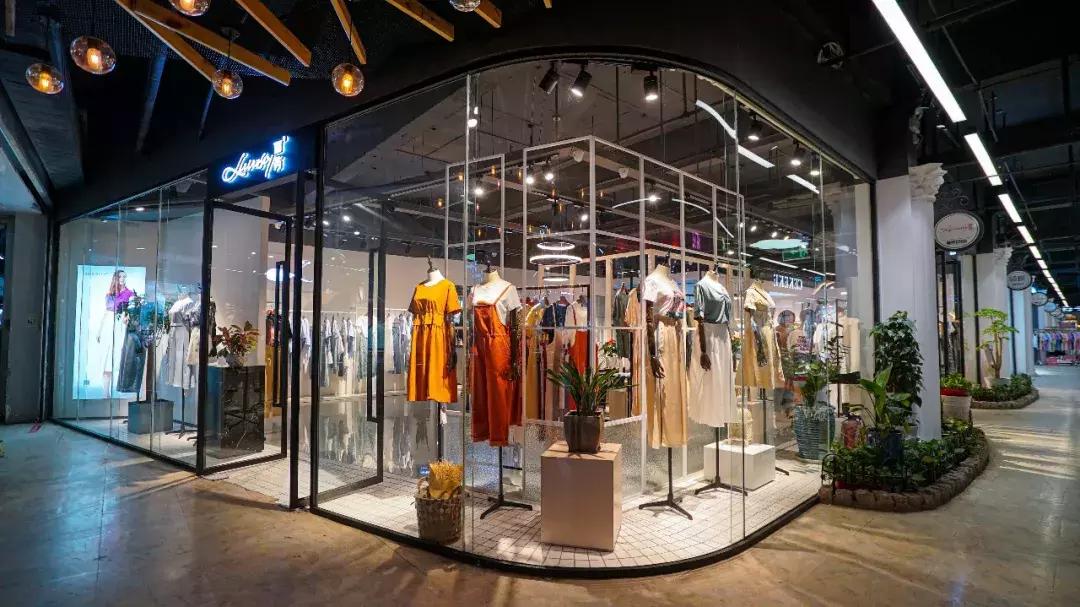 郑州火车站附近商圈,郑州火车站商圈现状