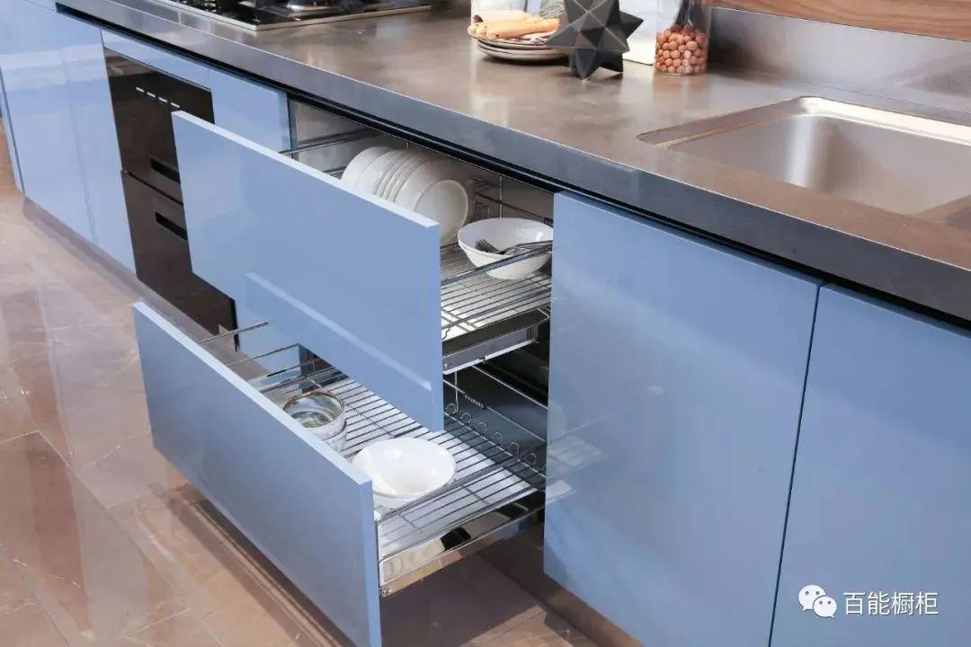 全屋定制百能不锈钢橱柜,全套不锈钢高端橱柜设计