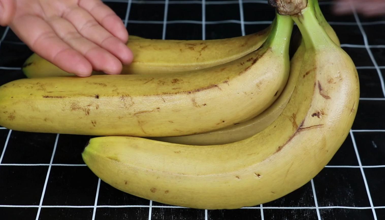 香蕉放一天就发黑,香蕉放一个晚上就变黄了