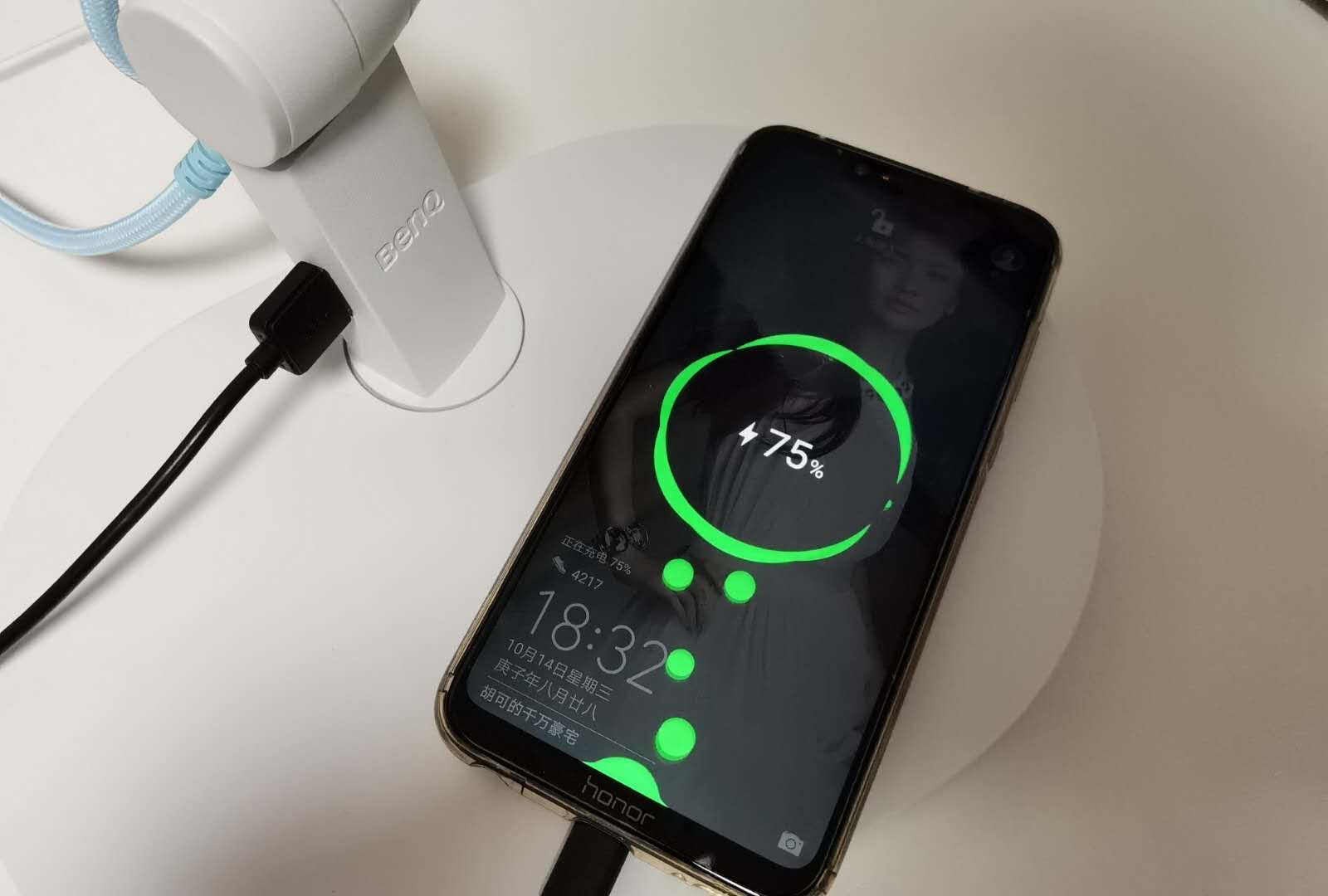 护眼台灯怎么选比较专业,护眼圆形台灯怎么选好用