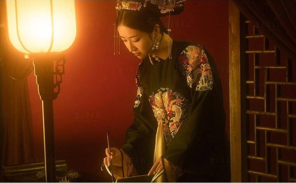 拍写真怎么区分高级摄影师,选影楼还是自由摄影师