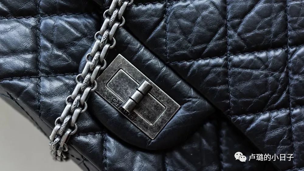 又轻又实用的名牌包,中国名牌包排行榜前十名及价位