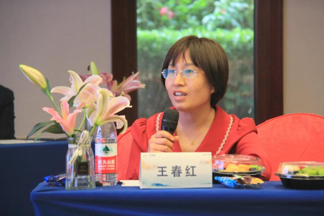 白求恩精神历久弥新永放光芒,白求恩精神鼓舞人心