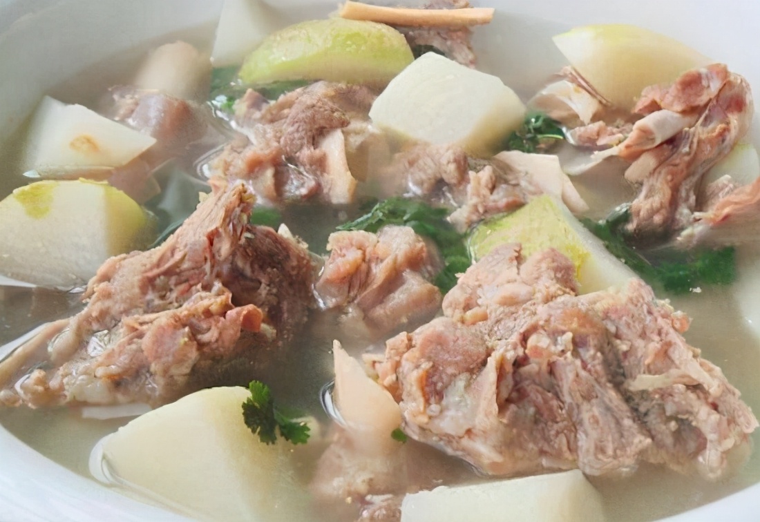 炖羊肉只放三样东西夏天适宜,冬天炖羊肉五大诀窍