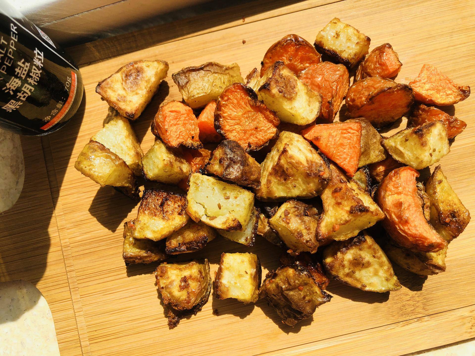 万物皆可烤之炭烤,万物皆可烤怎么样