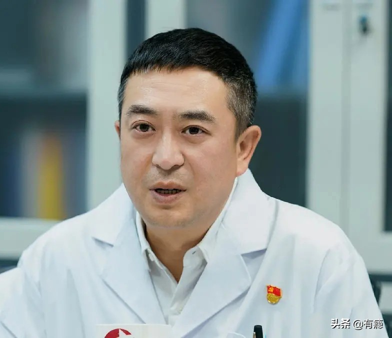 抗疫剧《在一起》分10单元,杨洋邓伦演主角,90后正能量偶像实锤