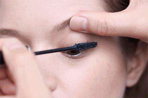 momo墨褐花生酱同款美瞳 (美瞳放大100倍后的样子)