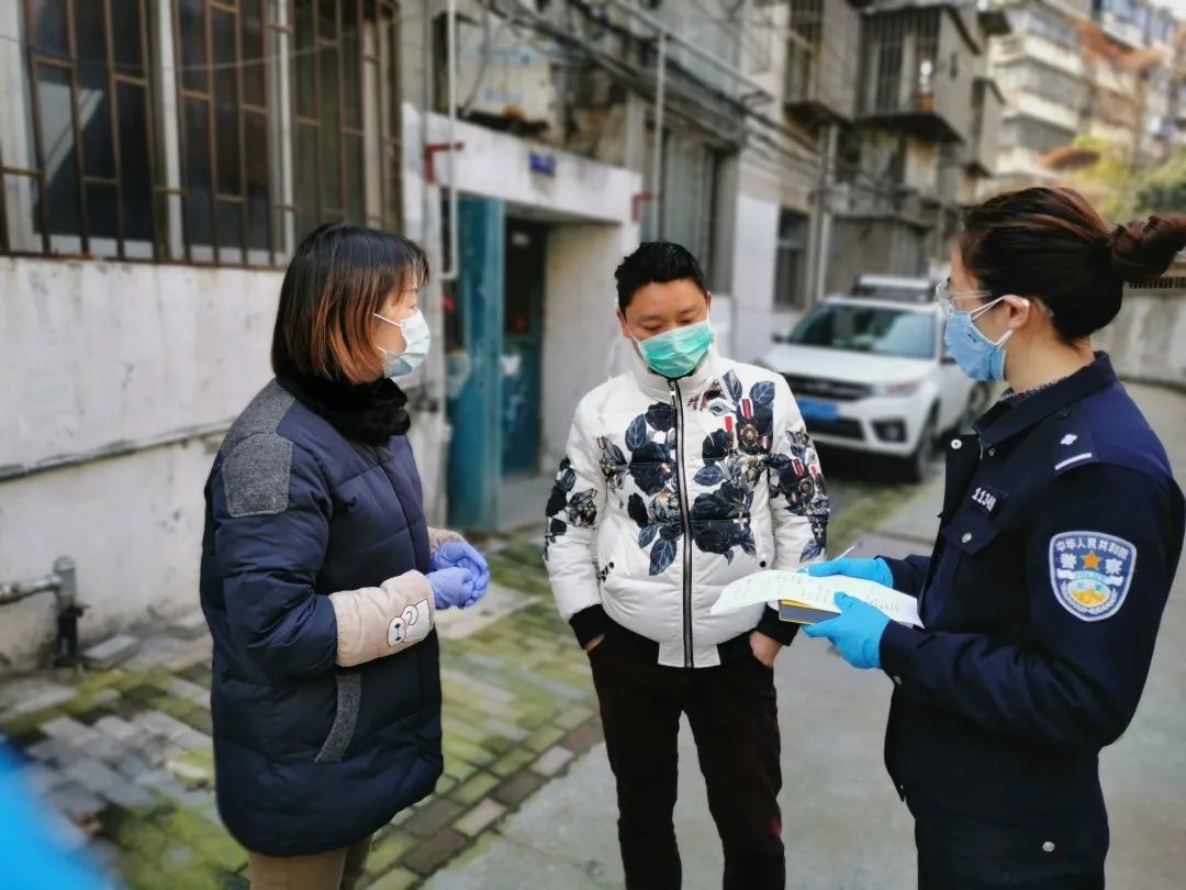 三八节专刊大全,三八节专刊警营三月天警花别样红