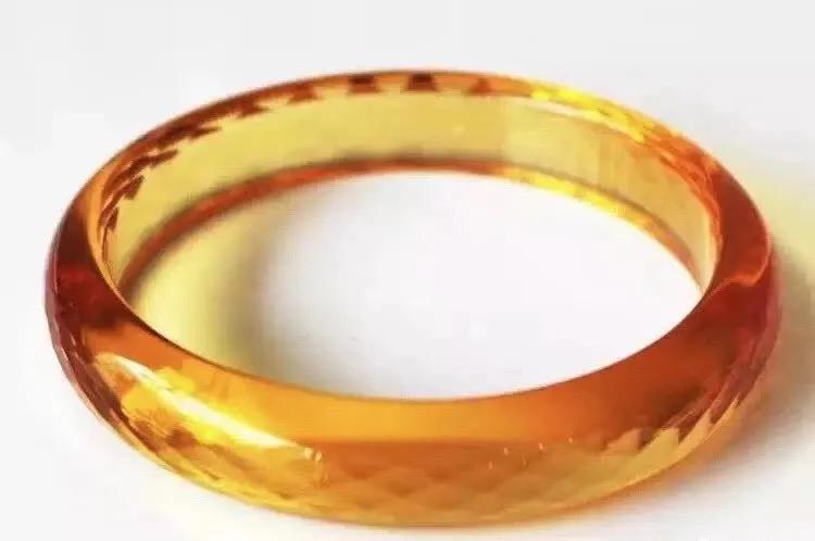 白幽灵水晶造假的多吗,水晶入坑过程