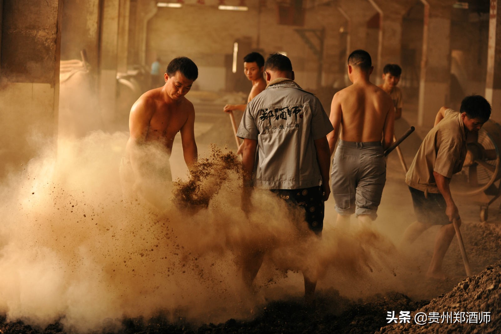 郑酒师坚守工匠精神，酿好中国酱香