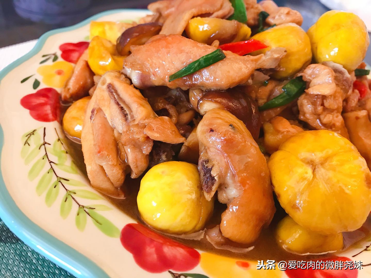 分享一道一鸡两吃做法,一鸡两吃最正宗的做法