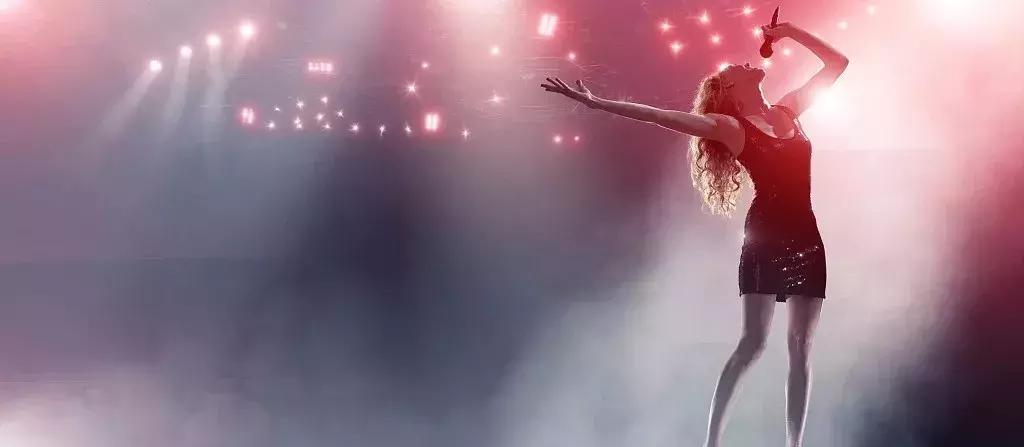 初学者改掉用嗓子唱歌的正确方法,唱歌用喉咙唱怎么改掉