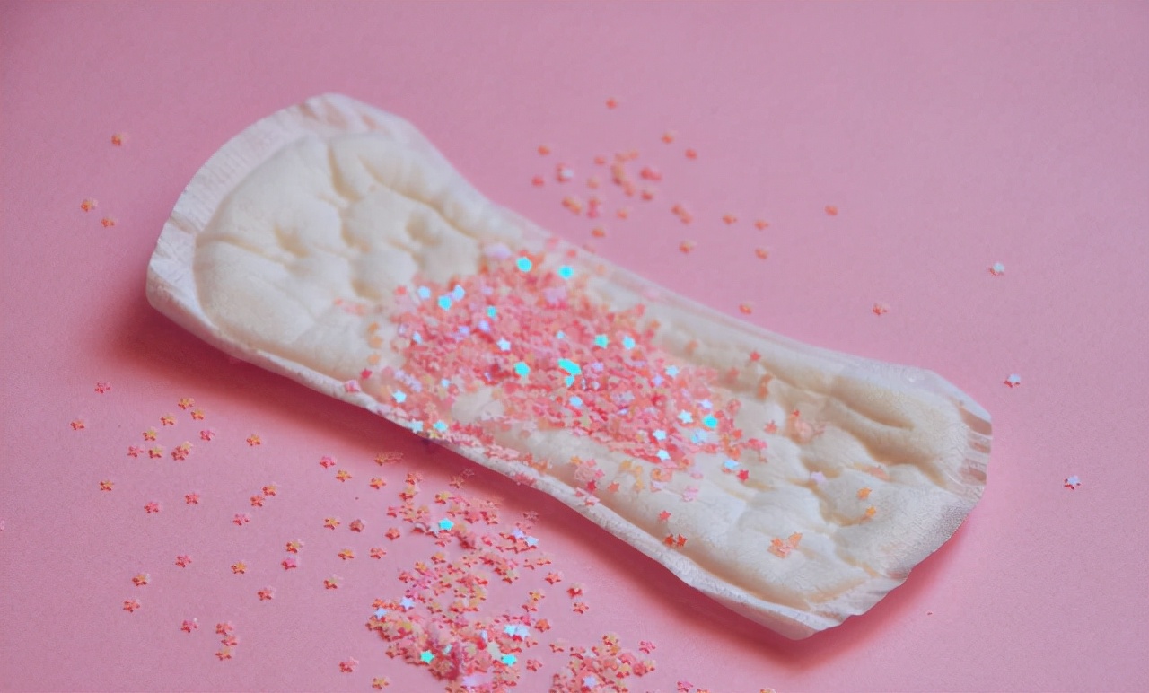 女生月经量少是什么原因怎么调理,女性月经量少的原因及处理方法