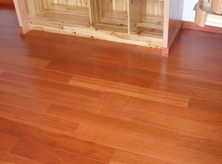 龙眼和番龙眼的区别,怎样辨别番龙眼实木地板