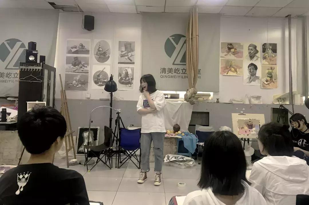 青春记实,青春记大学生在行动