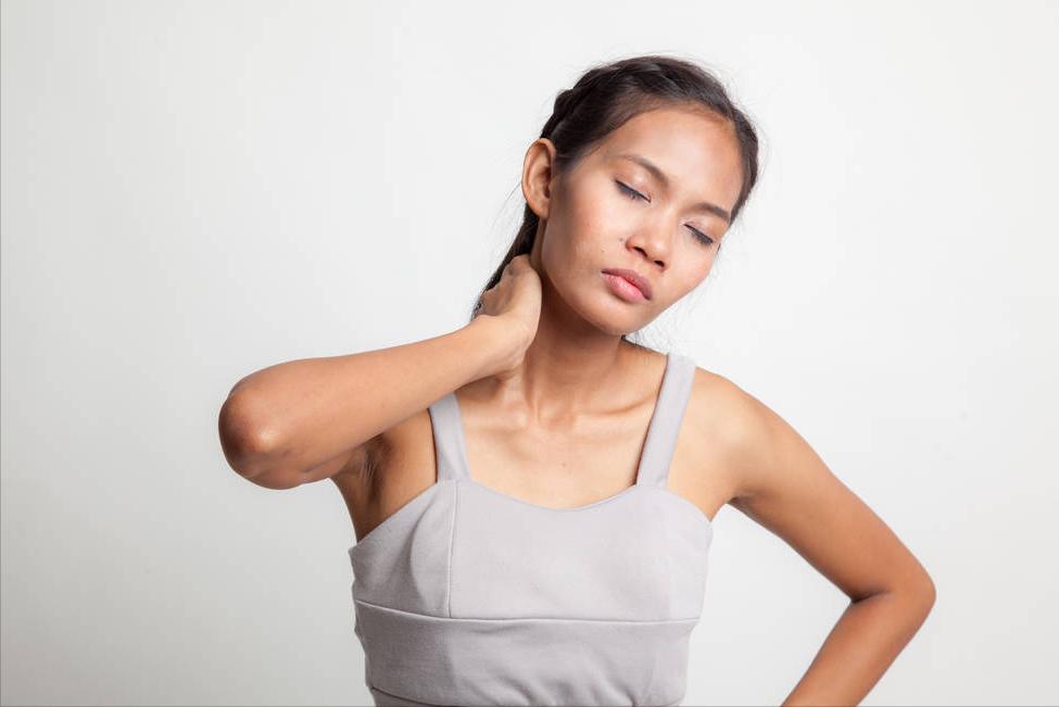 消除嘴角纹的正确方法,脖纹怎么消除最快方法