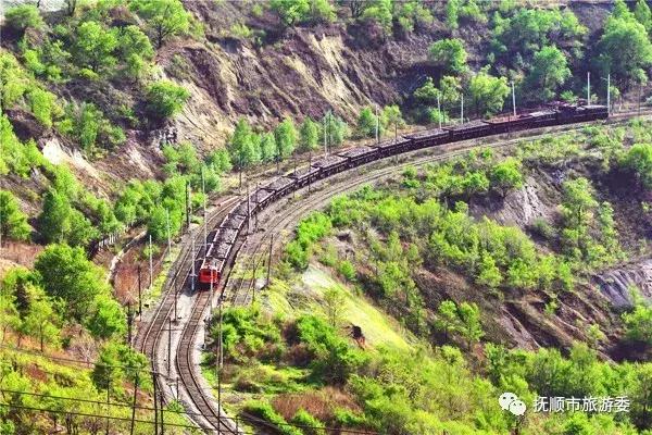 抚顺矿业集团西露天矿提升段,奋力书写新时代东北振兴崭新篇章