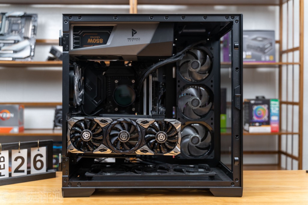 雷蛇华擎x570主板怎么样,华擎x570太极雷蛇定制款主板赏析