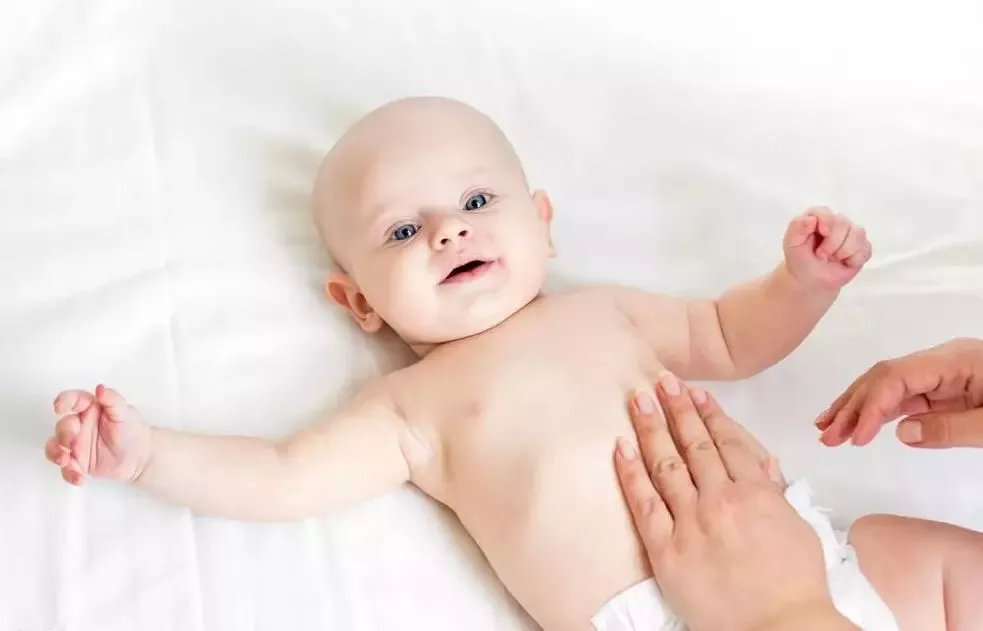 厌奶期症状及解决办法男4个月,小孩厌奶期有什么办法解决吗