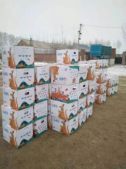 农村孩子手上都是冻疮,宝宝手上冻疮的治疗方法