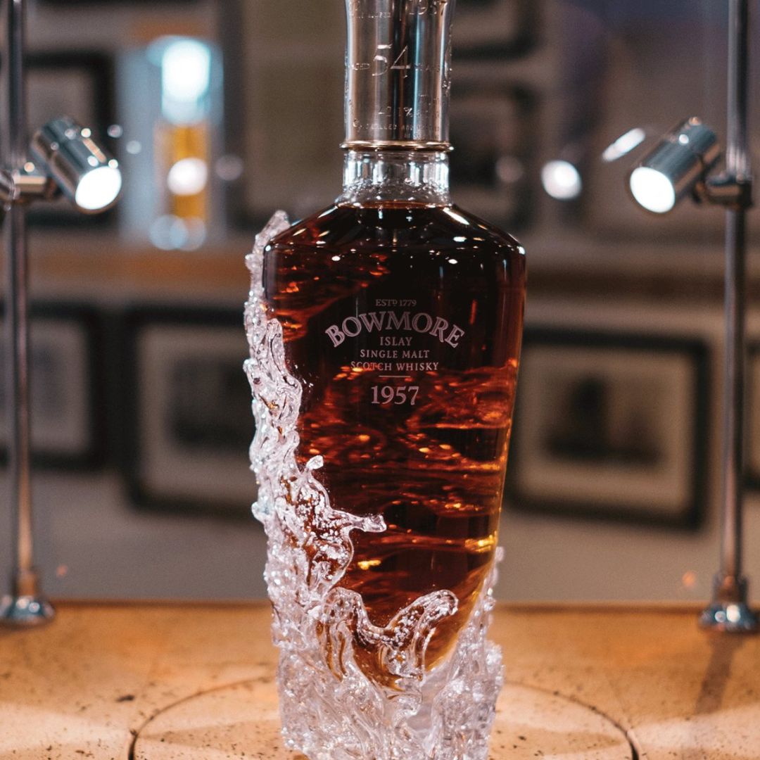 鉴赏威士忌酒瓶的艺术,造型奇特威士忌酒瓶