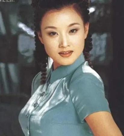 还记得唱《辣妹子》的*祖英宋**吗，她如今过得怎么样？