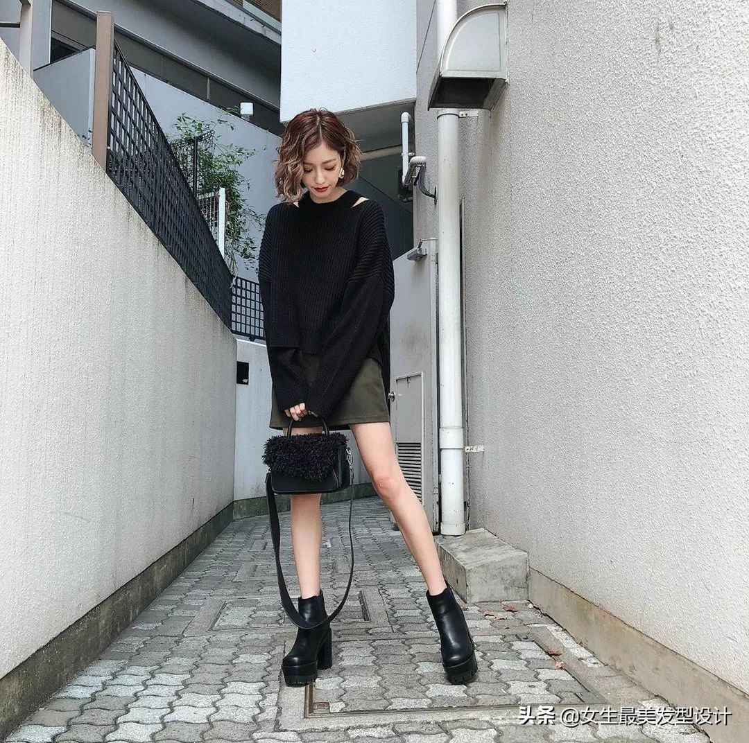 烫短卷发教程自己烫,烫个什么卷发好看又简单