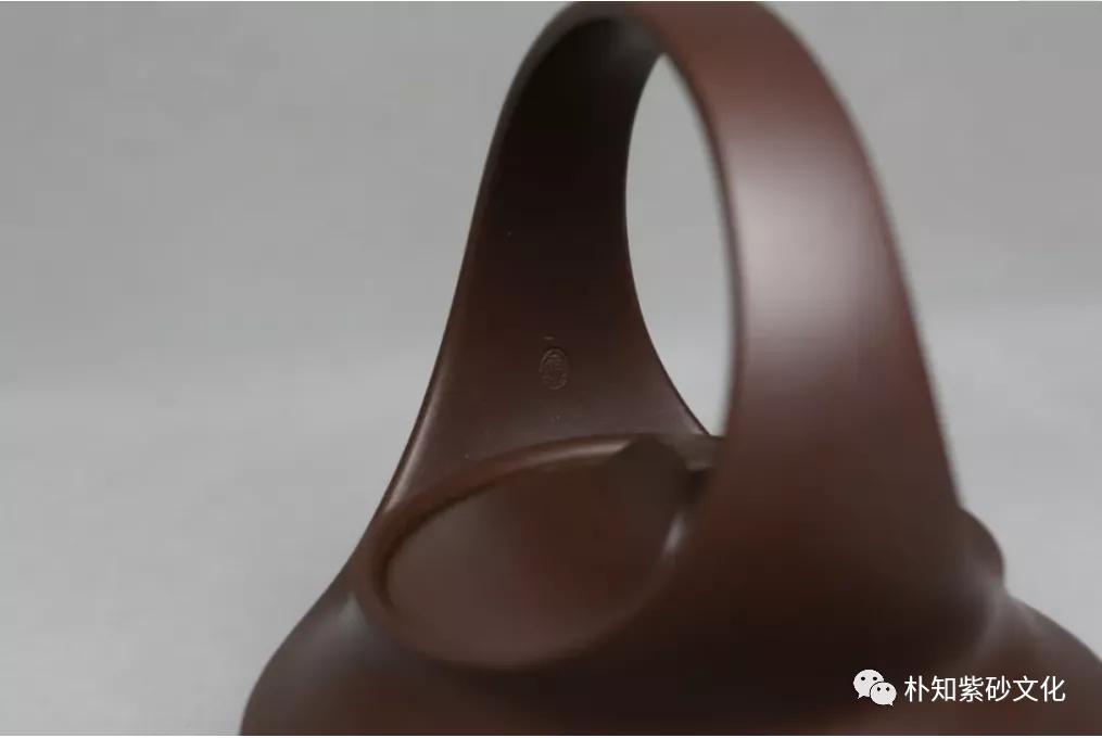 弱水三千非吾饮，君子清清伴曲壶——汪寅仙