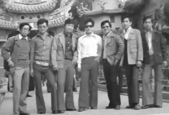 牛仔裤发展史英文,牛仔裤发展史完整视频