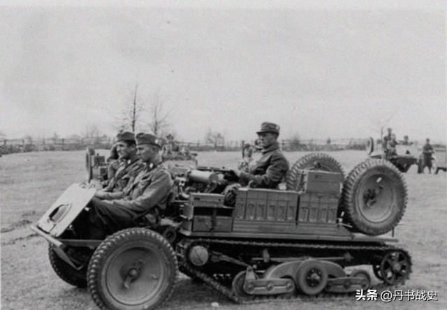 车轮朝天的奥地利ADMK轮履两用运输车，最后都便宜了德国人