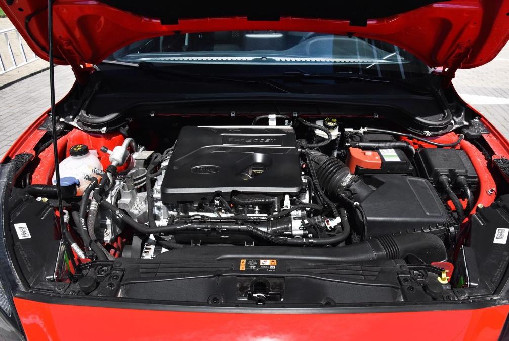 新款福克斯回归4缸,新款福克斯2023售价