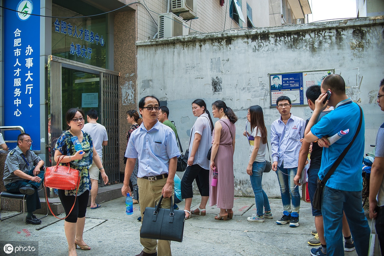 二建热门专业怎么选择,纠结考一建还是二建