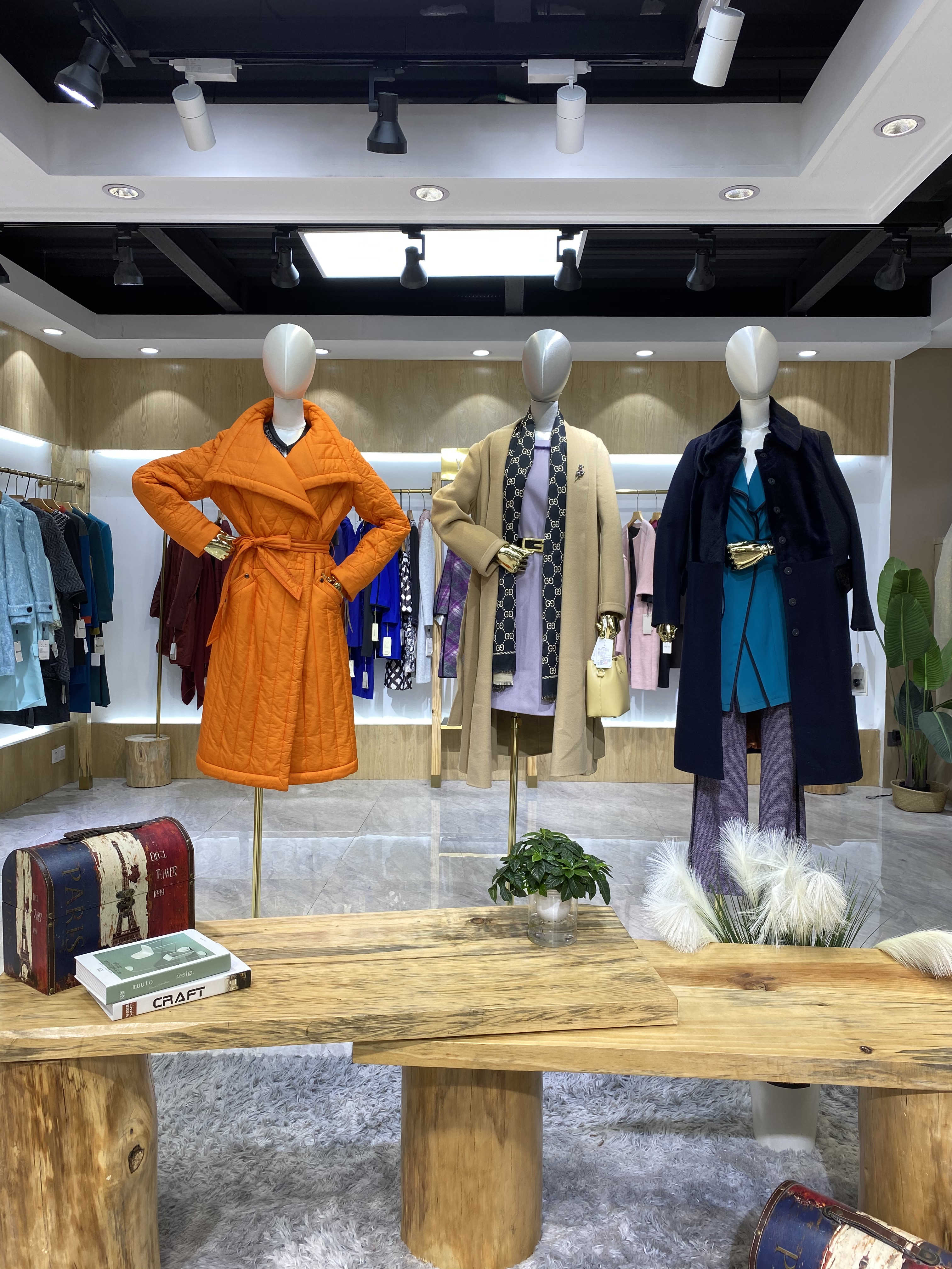 萨侬女装新款,萨侬女装正品专卖店春装新款