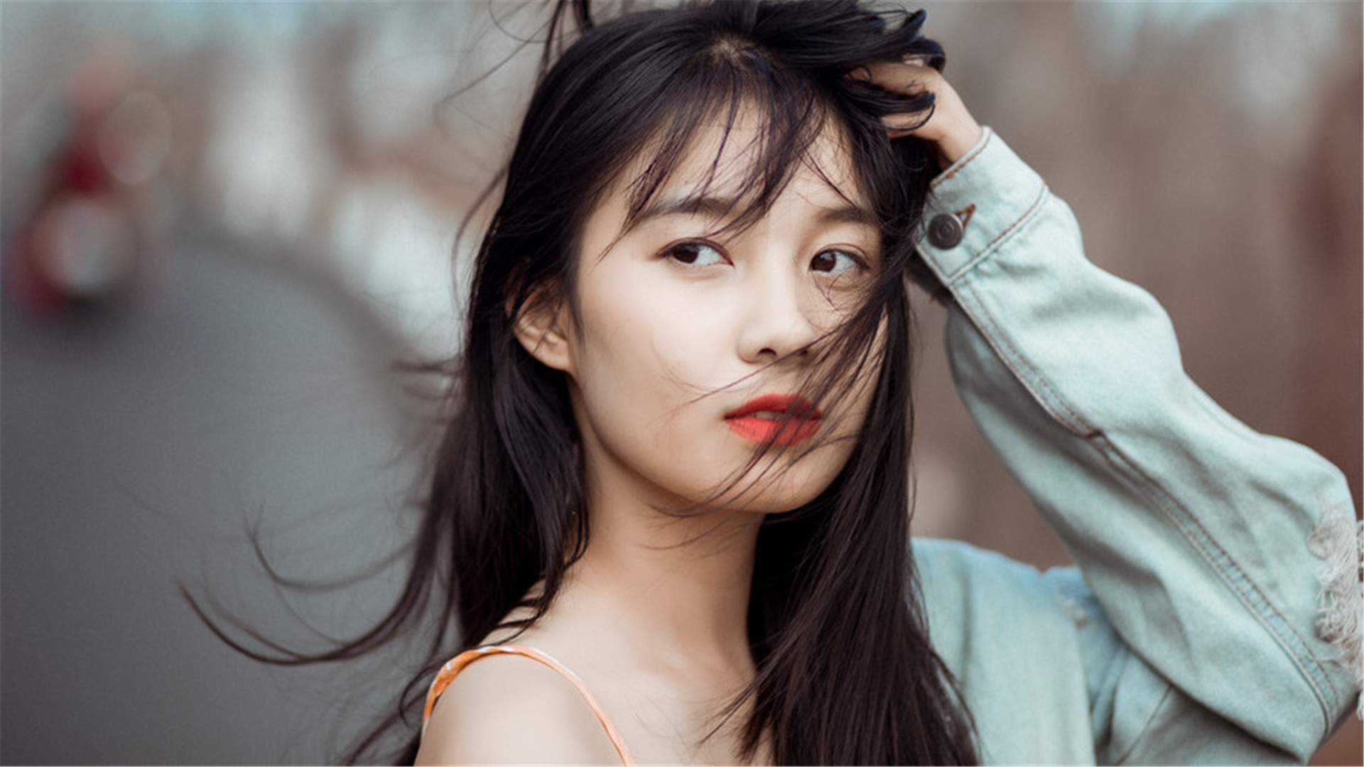 搞定一个女人，最简单的办法就是“折腾”她