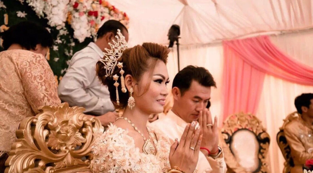 柬埔寨女孩嫁中国小伙,中国男性为何不娶柬埔寨女孩