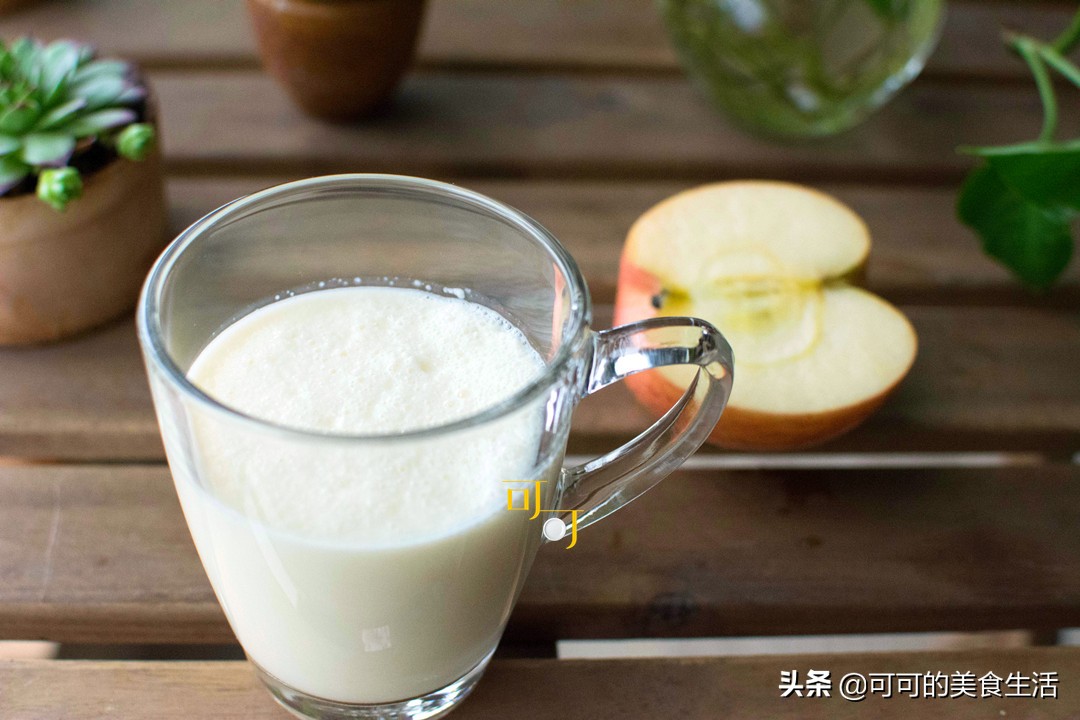 用苹果和牛奶可以做什么好吃的,用苹果和牛奶榨汁