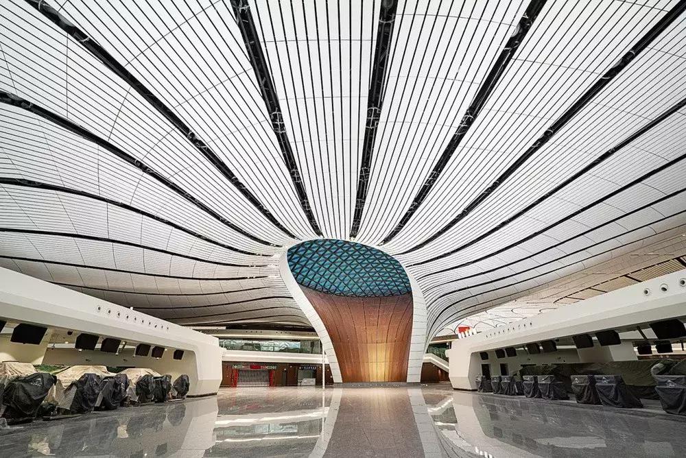 狂砸800亿的北京大兴机场终于完美面世，厉害了，我的国