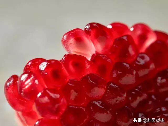 正宗的河阴软籽石榴分享给大家,河西软籽石榴