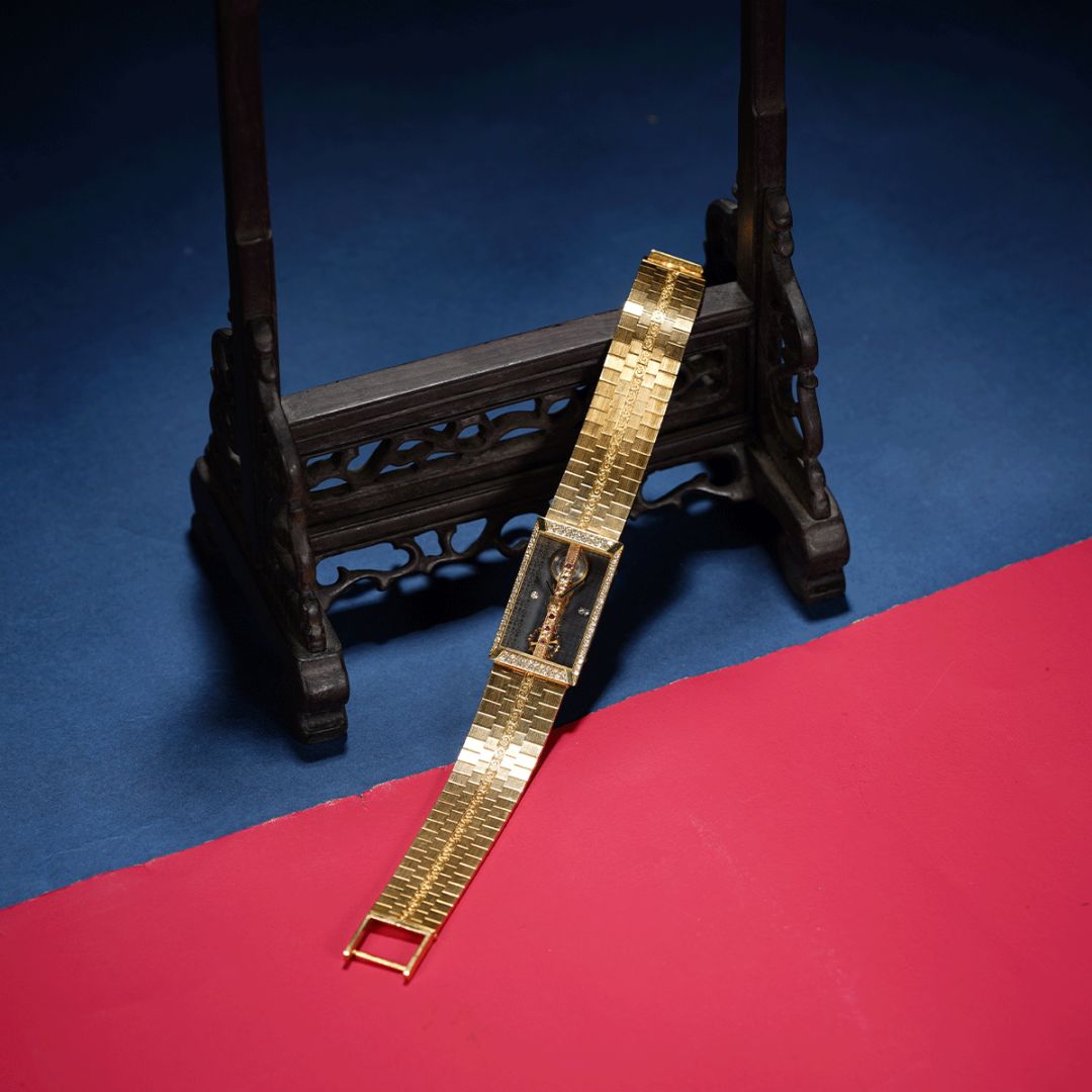 今晚结拍|外国名人手迹、日本器物、龙泉青瓷、金门高粱等专场