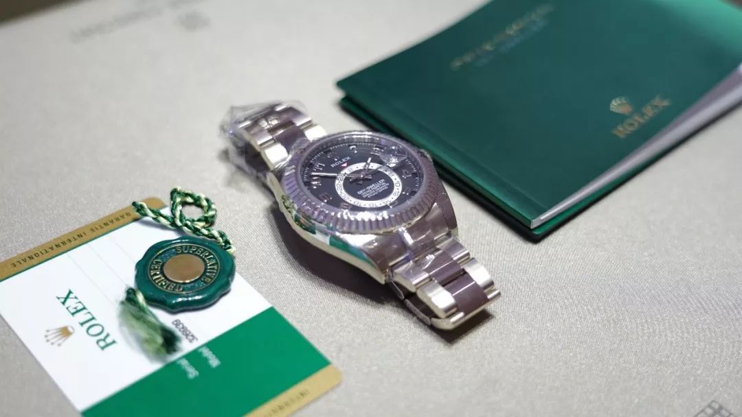 2016年二手劳力士绿水鬼,二手劳力士黑水鬼回收价目表