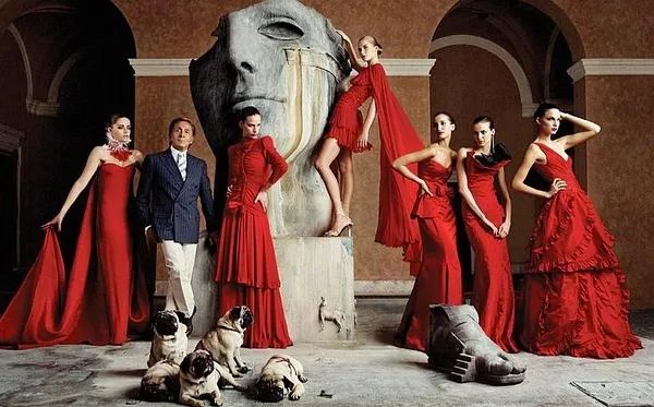 服装设计师助理需要哪些条件,服装设计师助理一般都干嘛