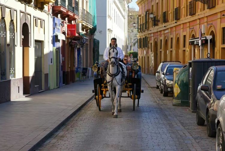 葡萄牙和西班牙哪个值得旅游,西班牙和葡萄牙旅游区别