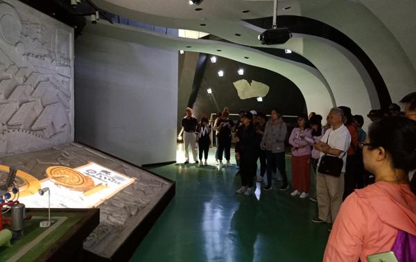 中国电工技术学会举办“2019绿色能源•科技先行主题科普活动”