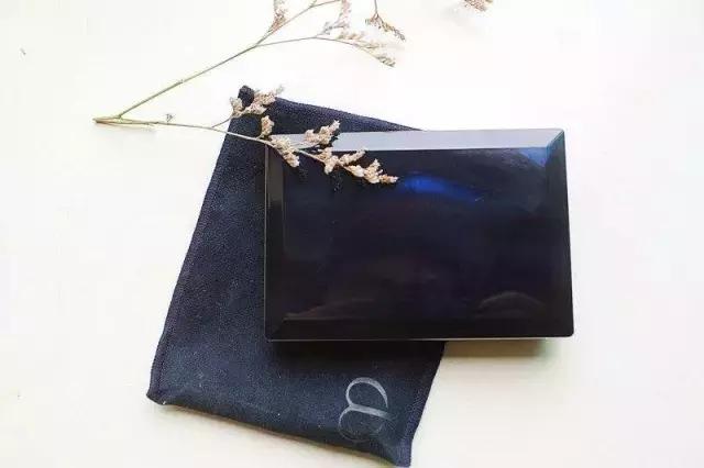 cpb钻光粉底液配什么散粉,cpb透亮粉底液上妆技巧