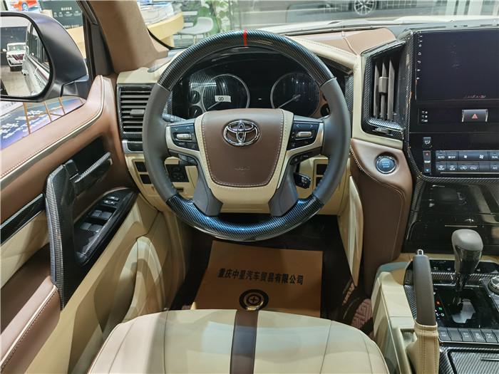 丰田兰德酷路泽4000驾驶感受,酷路泽4000和霸道4000驾驶感受