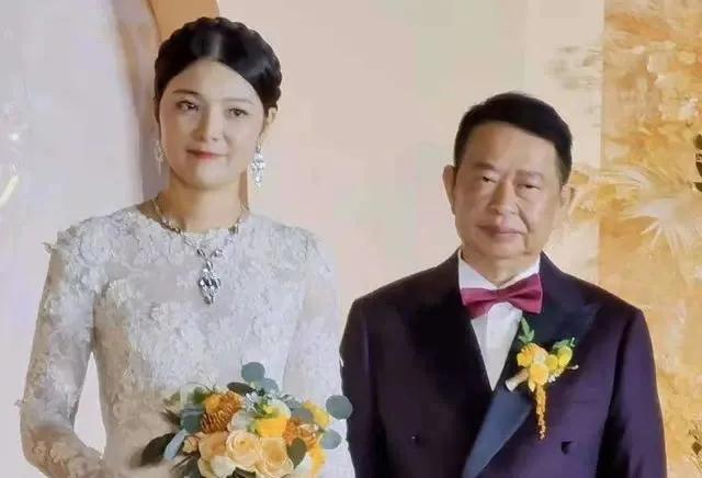 “中国金王”再婚，紫金矿业“冲喜”？高负债全球买矿，最大金山被收回