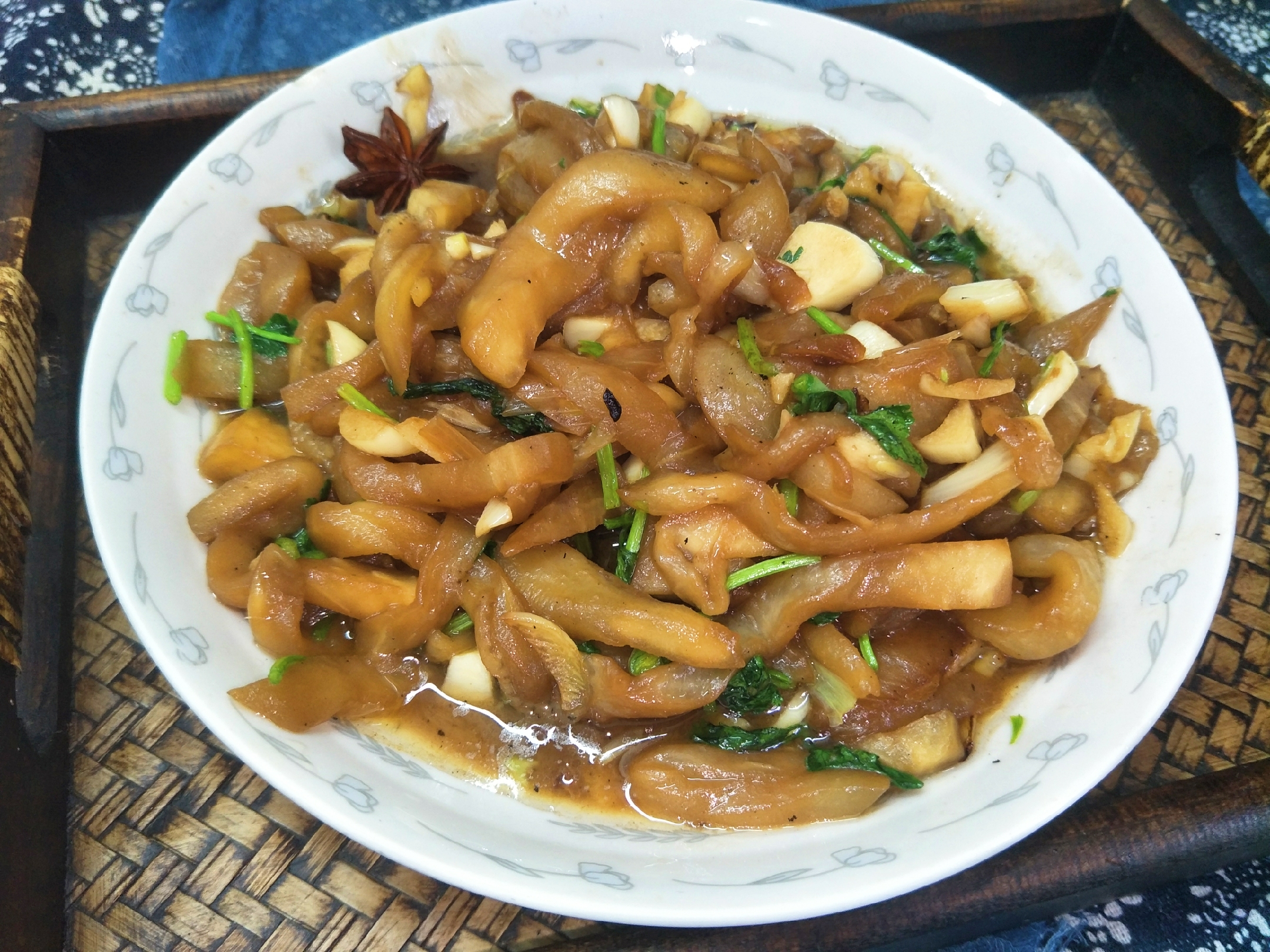 茄子的十种家常吃法 (茄子的软烂且清淡神仙吃法)