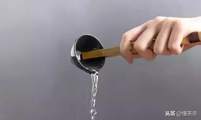 打开过的桶装饮用水可以放多久,泡茶的纯净水能放多久