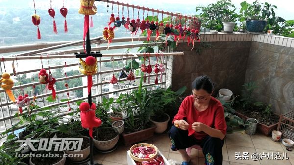 做香囊传承手工技艺,泸州香囊制作视频